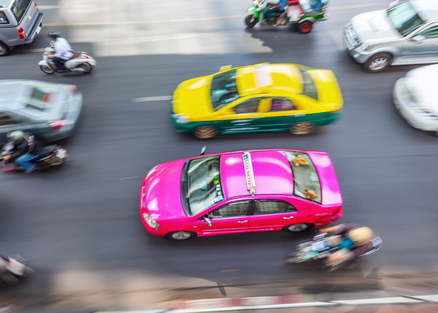 Taxis, Grab & Bolt | HoneyKids Thailand