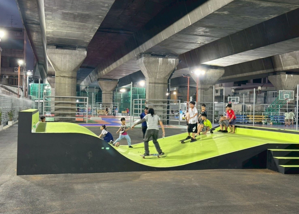 Bang Rak Recreation Centre is the Latest Family-Friendly Park in Bangkok