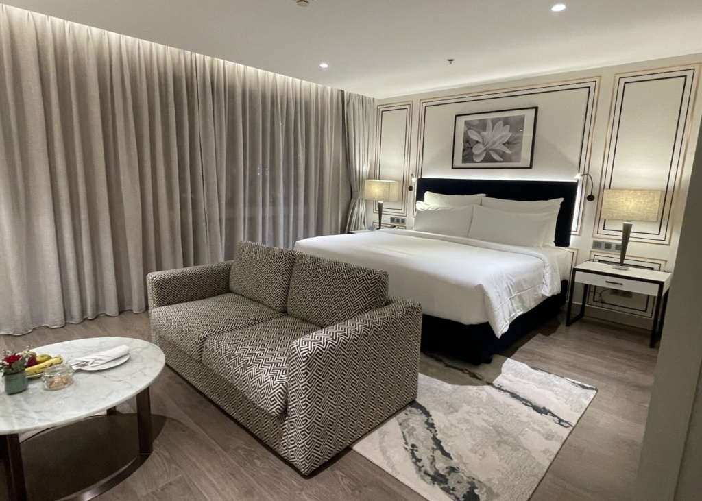 Review: I checked into this hotel and forgot I was in the middle of Bangkok