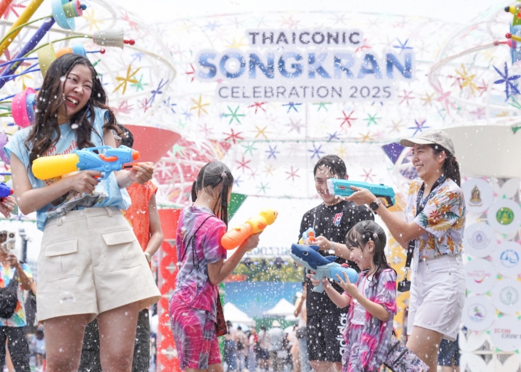 Where to celebrate Songkran with kids in Bangkok