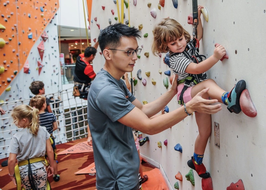 best-kids-birthday-party-venues-in-singapore-Climb-Central