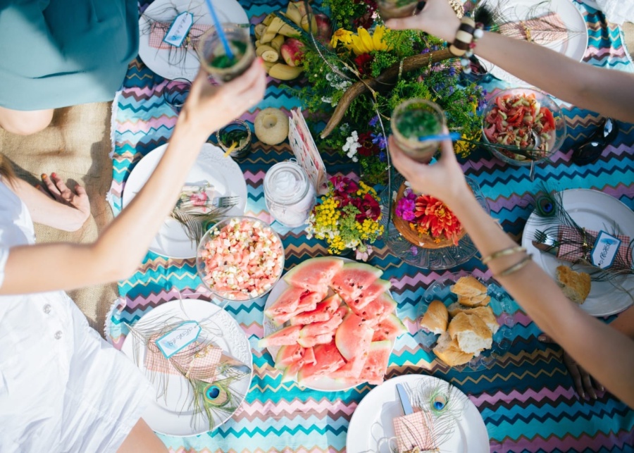 Where to get picnic supplies, baskets, hampers and food in Singapore