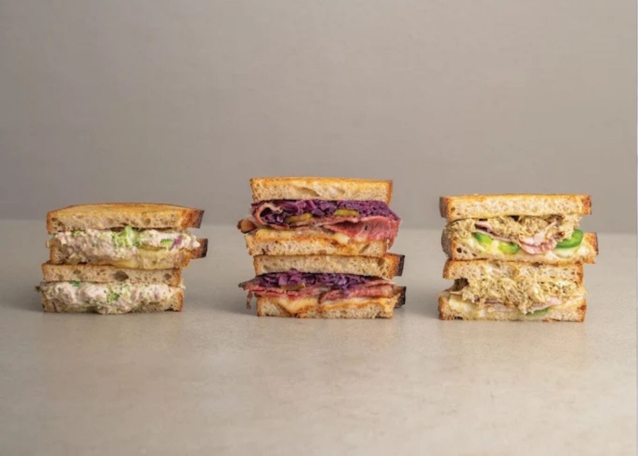 Sarnies sandwich