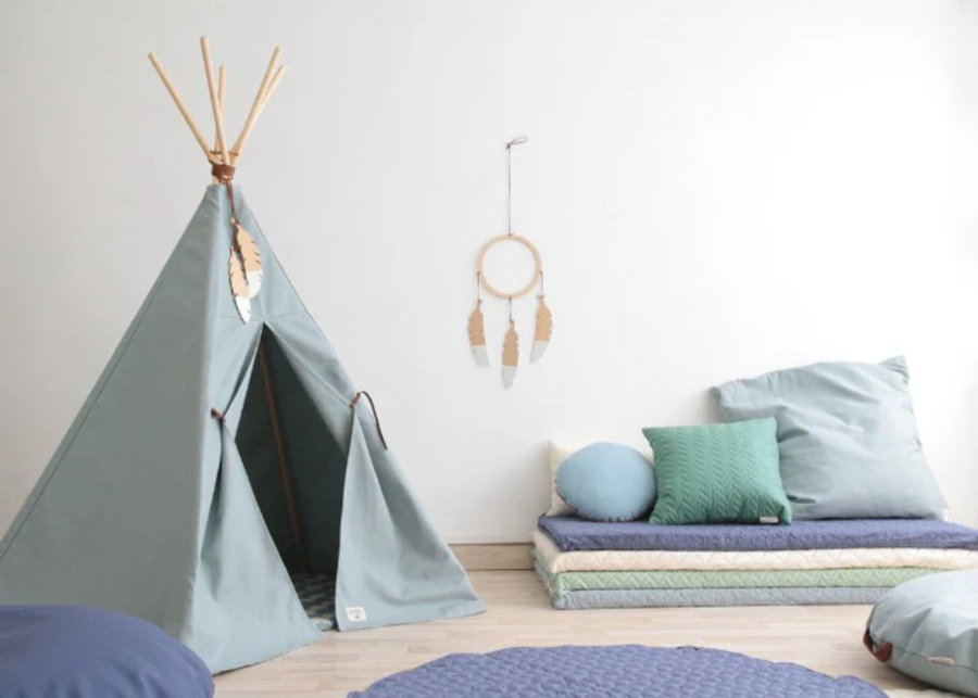 Deer Industries tent for kids