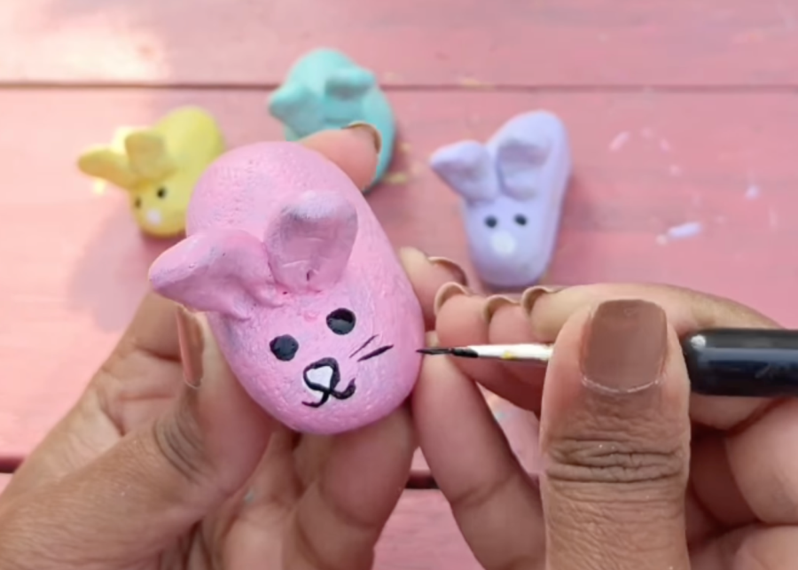 Pebble bunny paperweight