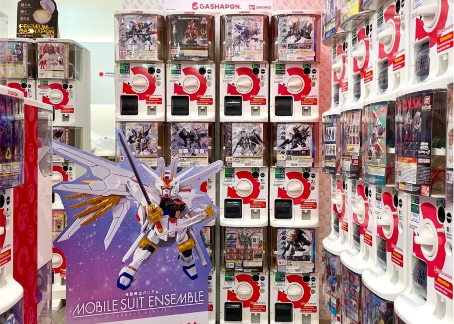 gachapon machines