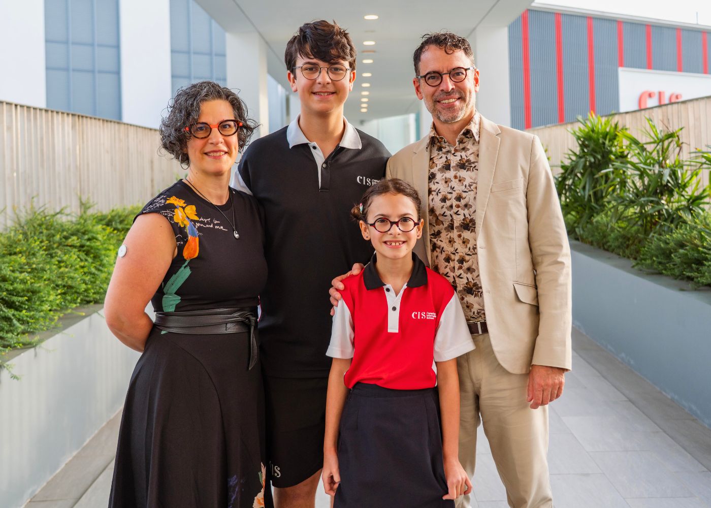 Canadian International School review: Great French-English bilingual programme, multicultural community, and supportive teachers.