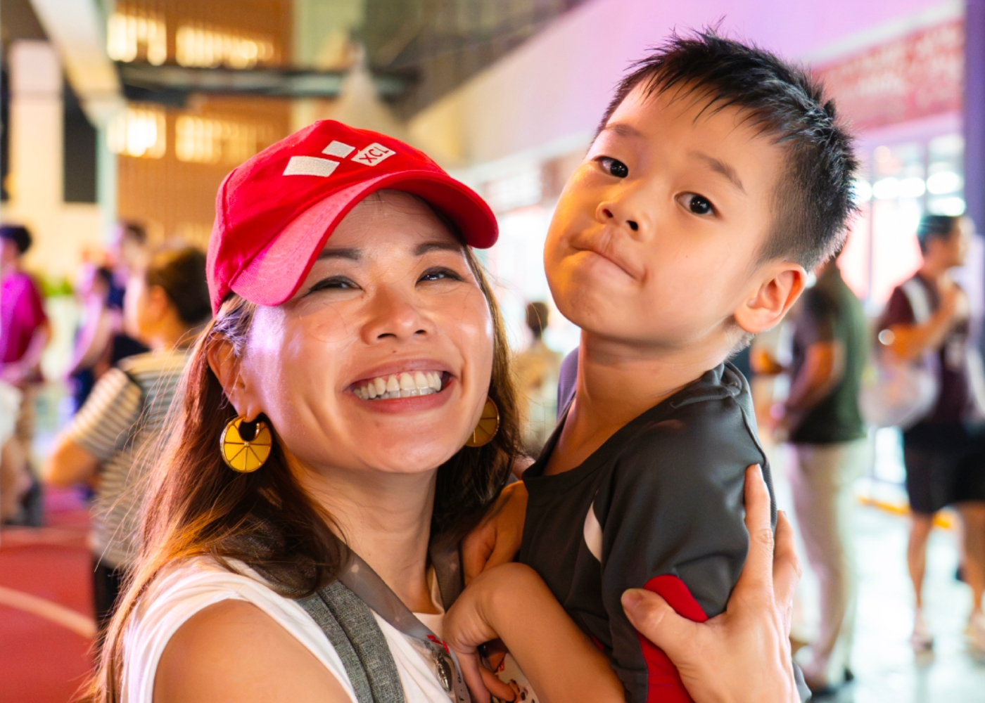 The Expat Family Social by XWA