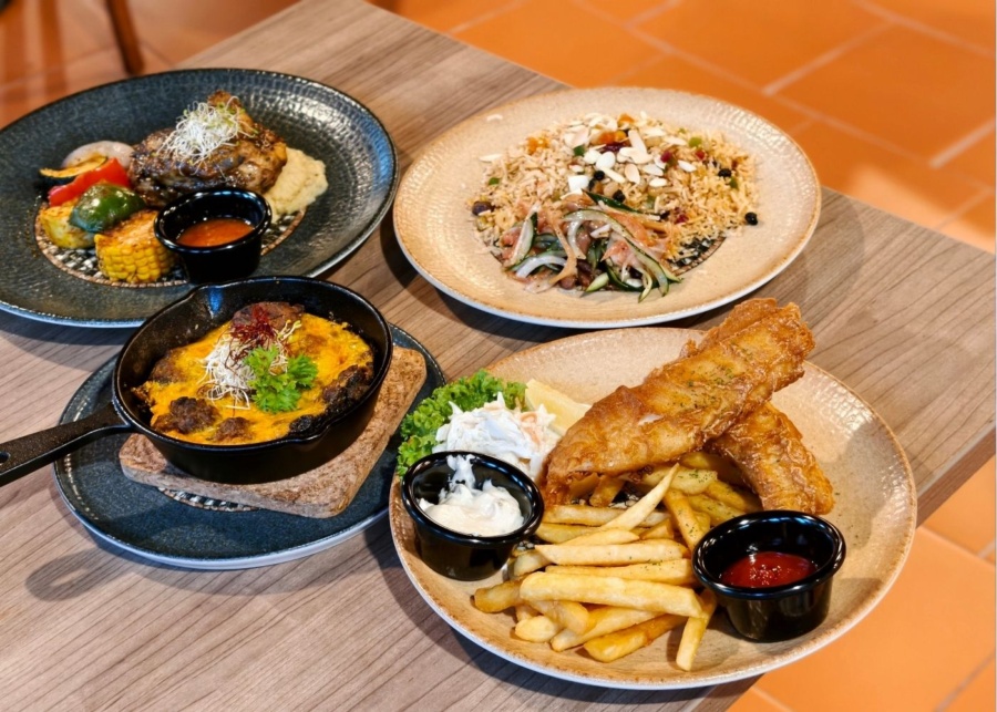 Ranger’s Retreat food glamping at crocodile lodge