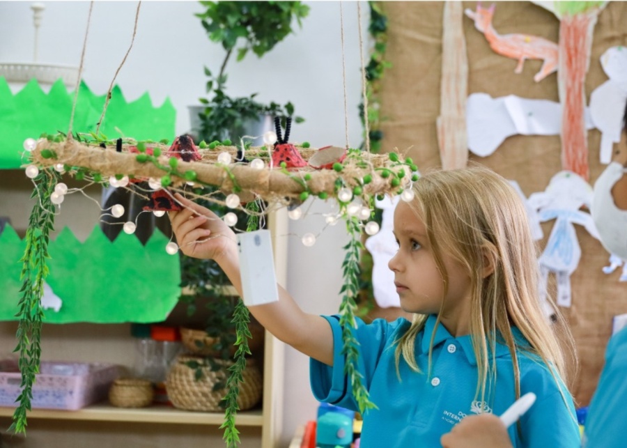 small preschool nest learning
