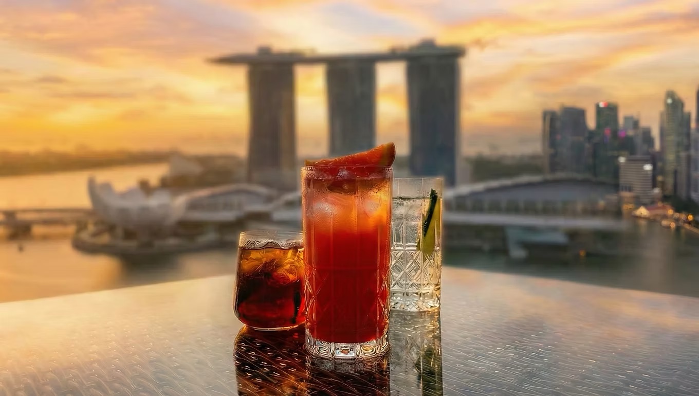 Altro Zafferano Toasts to the Weekend with Free-Flow Drinks Above the City